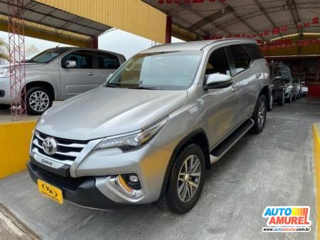 Toyota - Hilux SW4 SRX 4x4 2.8 TDI 16V