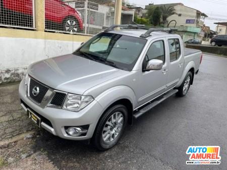 Nissan - Frontier SL CD 4x4 2.5TB Diesel