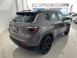 Jeep - Compass Limited 2.0 4x2 Flex 16V