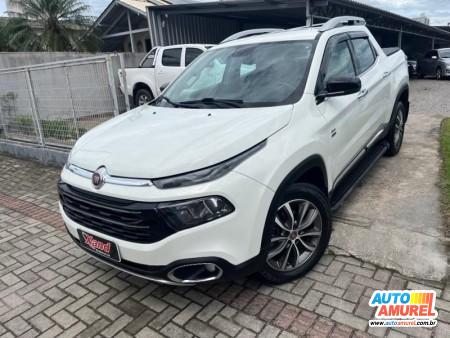 Fiat - Toro Volcano 2.0 16V 4x4 TB Diesel