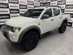 Mitsubishi - L200 Triton Savana 3.2 CD TBI Diesel