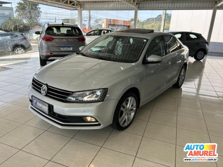 VolksWagen - Jetta Highline 2.0 TSI 16V 4p Tiptronic