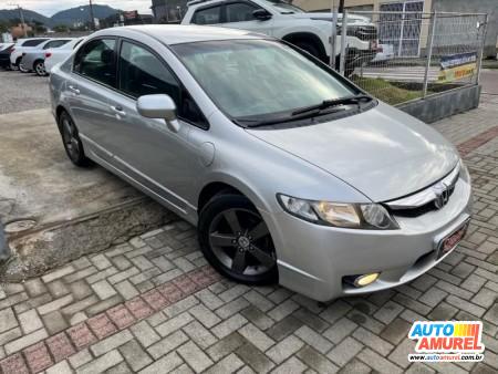 Honda - Civic Sedan LXS 1.8 16V 140cv Aut. 4p