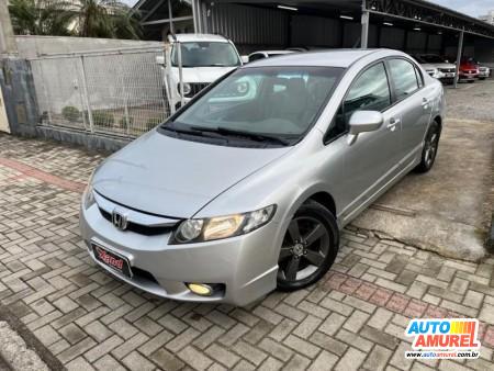 Honda - Civic Sedan LXS 1.8 16V 140cv Aut. 4p