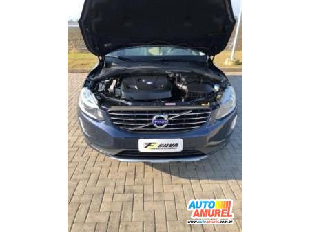 Volvo - XC 60 2.0 T5 5p