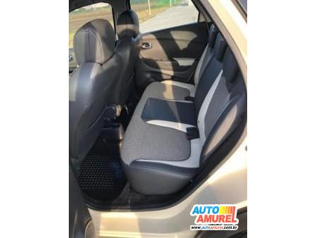 Renault - Captur Intense 1.6 16V Flex 5p