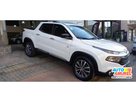 Fiat - Toro Volcano 2.0 16V 4x4 TB Diesel