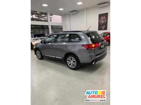 Mitsubishi - Outlander 2.0 16V 160cv 