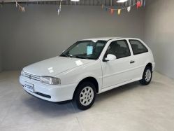 VolksWagen - Gol GLi 1.8