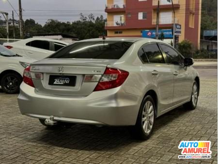 Honda - Civic Sedan LXL SE 1.8 Flex 16V