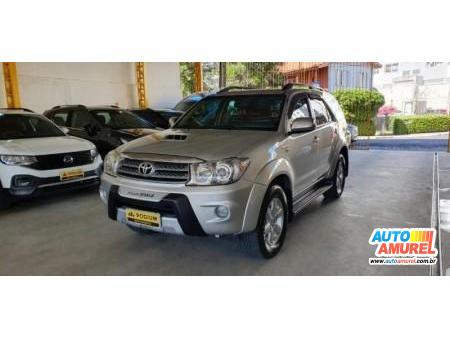 Toyota - Hilux SW4 SRV D4-D 4x4 3.0 TDI Dies. Aut