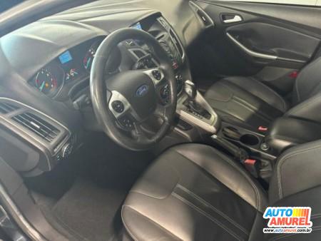 Ford - Focus Hatch SE 2.0 16V PowerShift