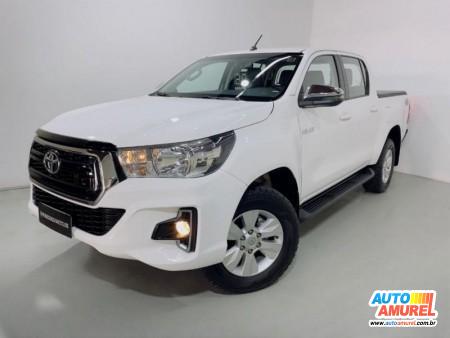 Toyota - Hilux CD SR 4x4 2.8 TDI