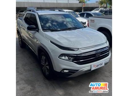 Fiat - Toro Volcano 2.0 16V 4x4 TB Diesel