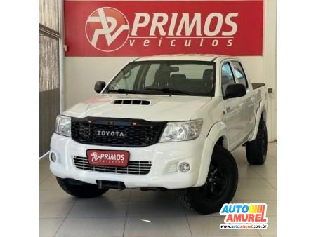 Toyota - Hilux CD SR 4x4 3.0 8V 90cv Diesel