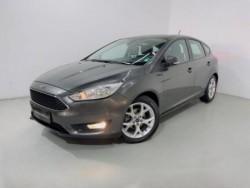 Ford - Focus Hatch SE 2.0 16V PowerShift