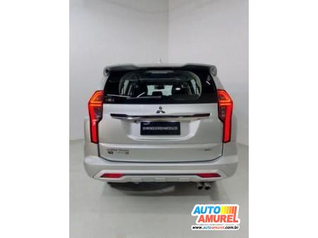 Mitsubishi - Pajero Sport HPE-S 2.4 4x4 Diesel