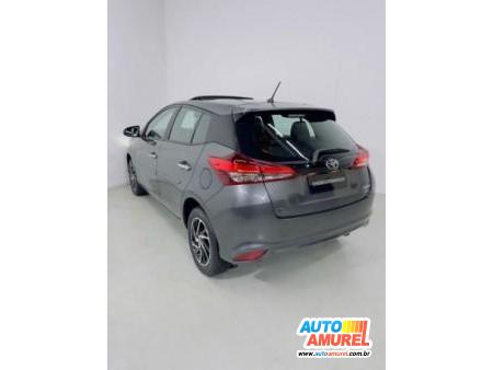 Toyota - Yaris XLS 1.5 Flex 16V 5p