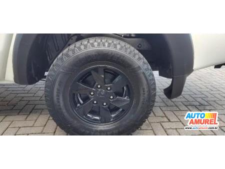 Mitsubishi - L200 Triton Sport GLS 2.4 CD Diesel