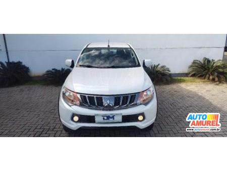 Mitsubishi - L200 Triton Sport GLS 2.4 CD Diesel