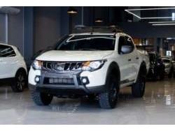 Mitsubishi - L200 Triton Savana GLS 2.4 4x4