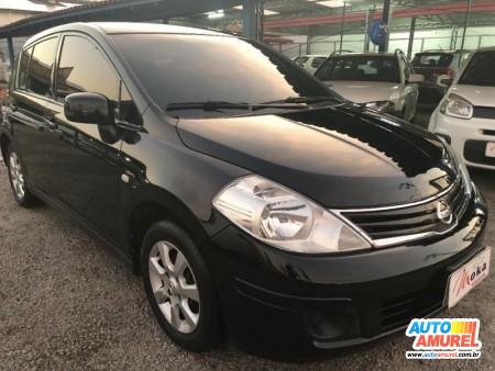 Nissan - Tiida S 1.8