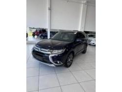 Mitsubishi - Outlander HPE-S 3.0 V6 4x4 5p