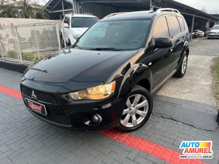 Mitsubishi - Outlander 3.0