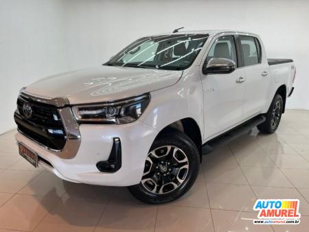 Toyota - Hilux CD SRX 4x4 2.8 TDI