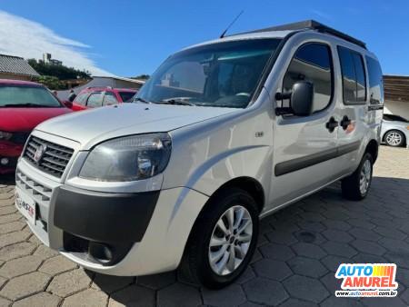 Fiat - Doblo Essence 1.8 Flex 16V 5p