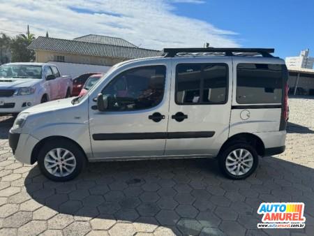 Fiat - Doblo Essence 1.8 Flex 16V 5p