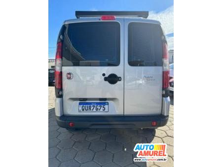 Fiat - Doblo Essence 1.8 Flex 16V 5p