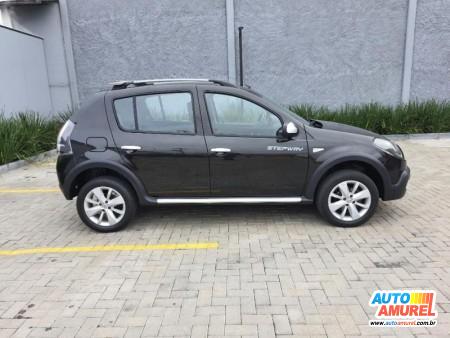 Renault - Sandero Stepway Hi-Flex 1.6 8V 5p