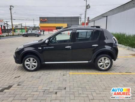 Renault - Sandero Stepway Hi-Flex 1.6 8V 5p