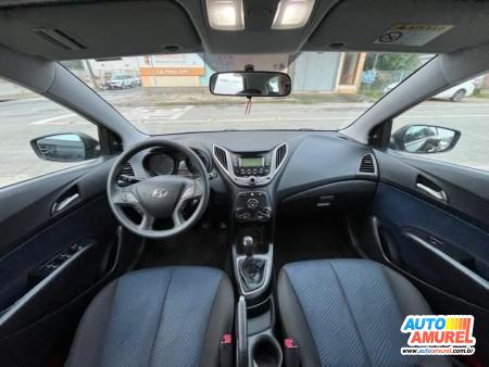 Hyundai - HB20 Confort 1.6 Flex 16V 