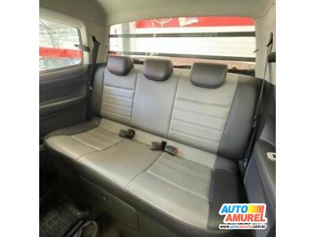 VolksWagen - Saveiro Highline 1.6 T. Flex 8V CD