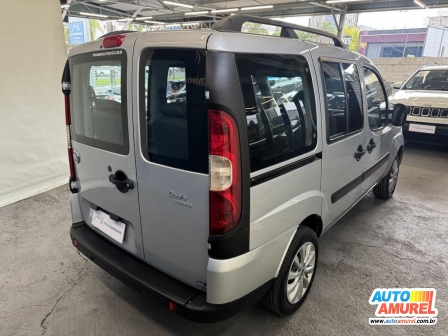 Fiat - Doblo Essence 1.8 Flex 16V 5p