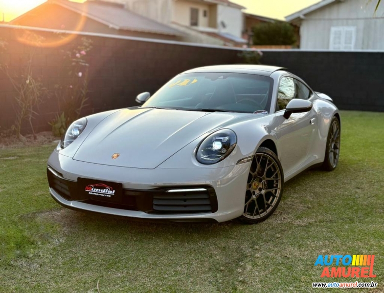 Porsche - 911 Carrera Coupé