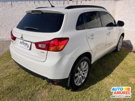 Mitsubishi - ASX 2.0 16V 4x4 160cv 