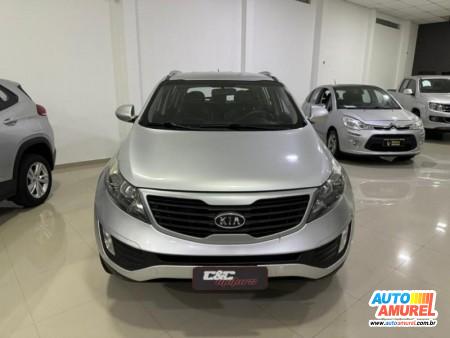 Kia Motors - Sportage LX 2.0 16V