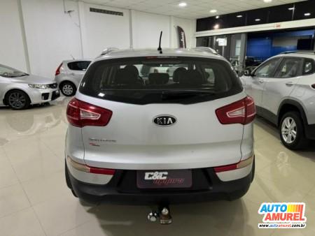 Kia Motors - Sportage LX 2.0 16V