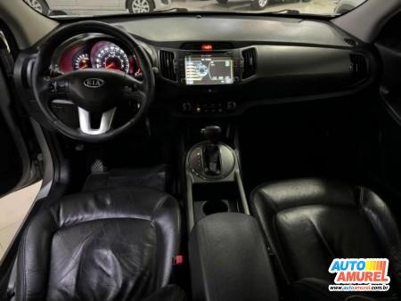 Kia Motors - Sportage LX 2.0 16V