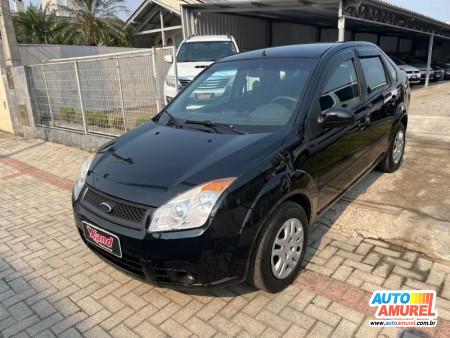 Ford - Fiesta Sedan  1.6 8V Flex 4p