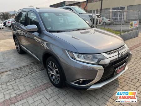 Mitsubishi - Outlander 2.2 165cv Diesel