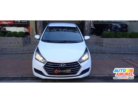 Hyundai - HB20S Confort 1.6 Flex 16V 4p