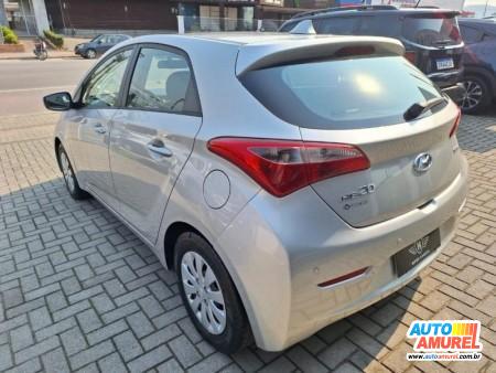 Hyundai - HB20 Confort 1.6 Flex 16V 