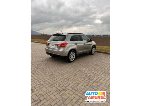 Mitsubishi - ASX 2.0 16V 4x4 160cv 