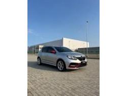 Renault - Sandero RS Racing Spirit Flex 2.0 16V 5p