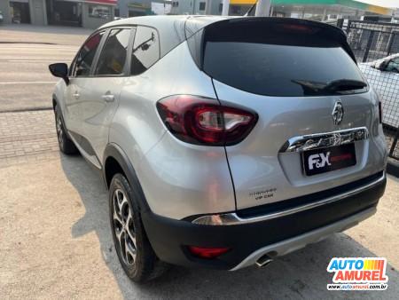 Renault - Captur Intense 2.0 16V Flex 5p