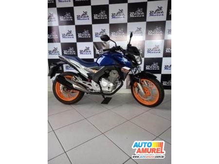 Honda - CB TWISTER 250cc